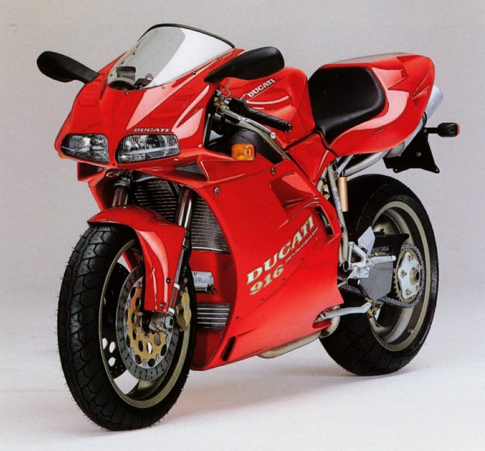Ducati 916 1994 red superbike front and side view